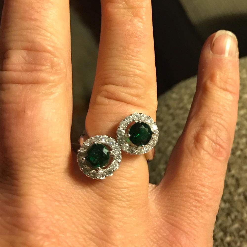 Jewelscent ring